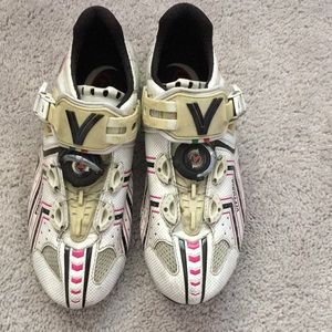 Vittoria cycling shoes